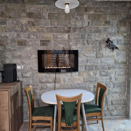 Apartma Nika Pobegi Exterior foto