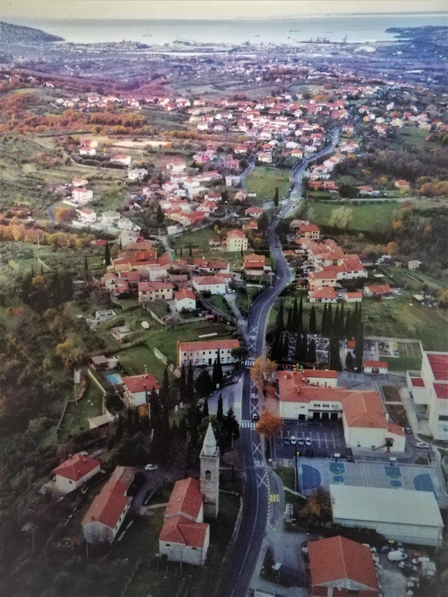 Apartma Nika Pobegi Exterior foto