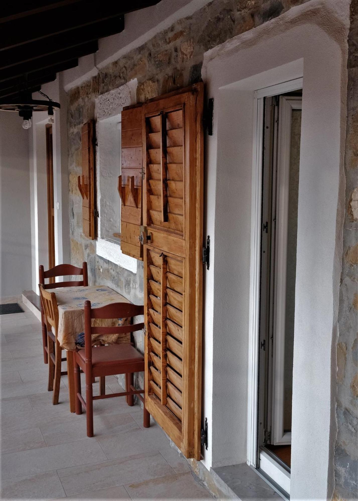 Apartma Nika Pobegi Exterior foto